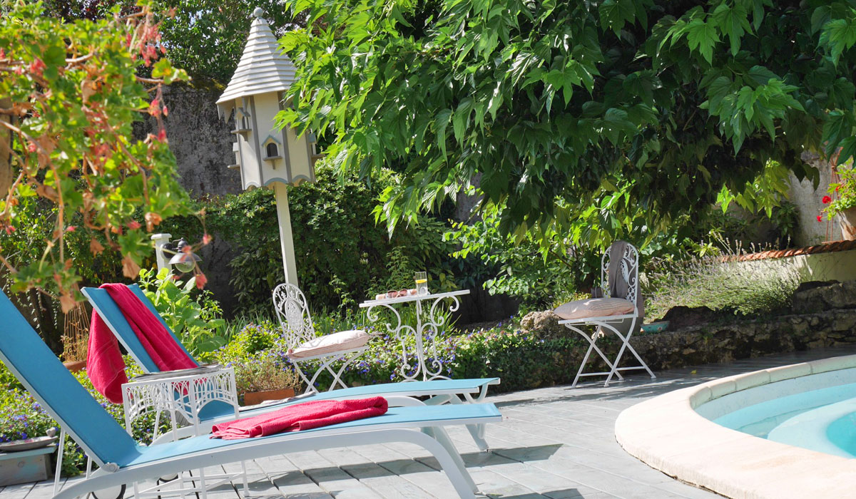 sitting-at-pool