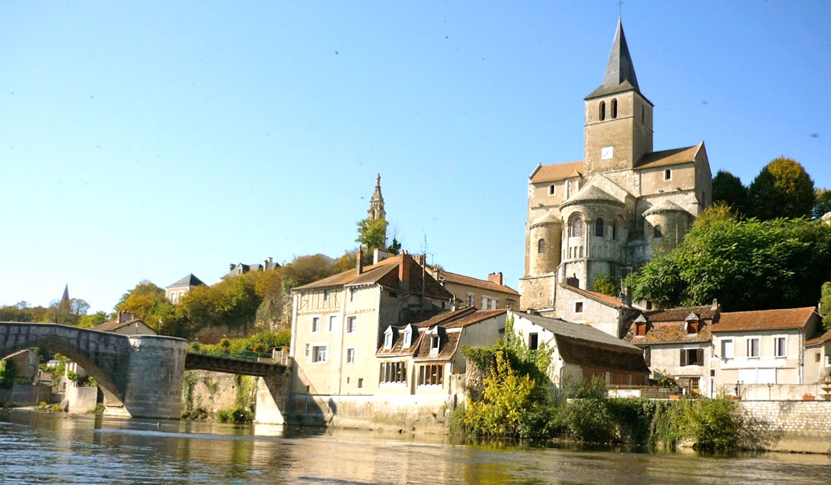 notre-dame-montmorillon